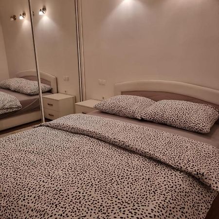 Apartman Anita Ljubuski Bagian luar foto